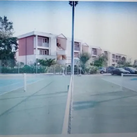 Hotel apartamentowy Akiris