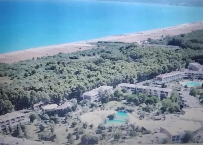 Akiris Hotel apartamentowy Nova Siri