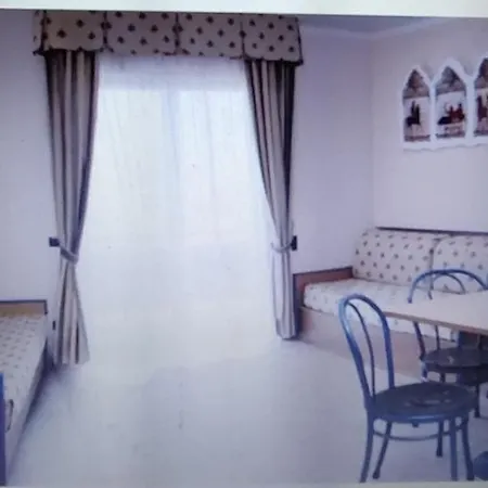 Akiris Nova Siri Marina